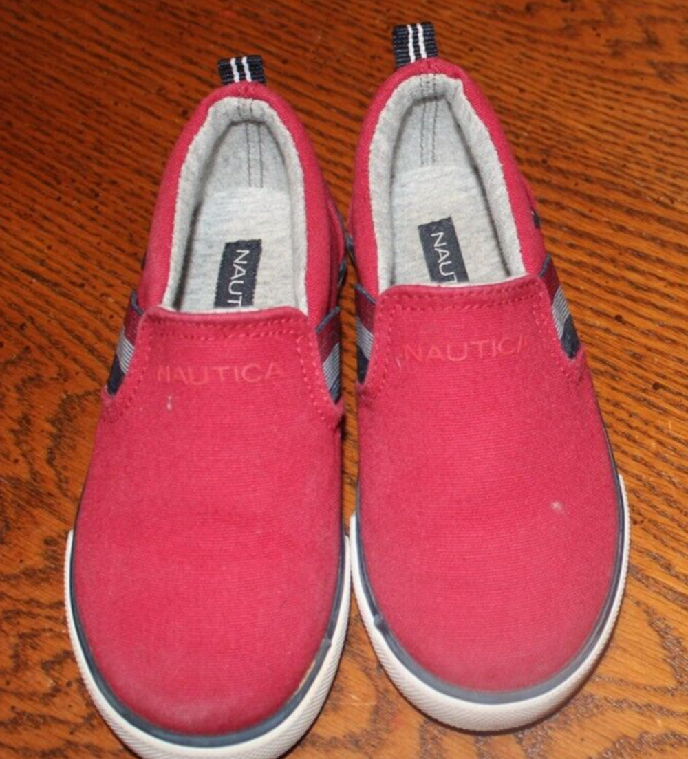 NAUTICA SHOES-SIZE 9